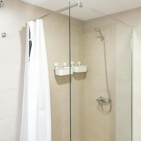 Tranquilo Y Encantador Con Terraza Y Piscina Cerca De Puerto Banus - Naranjos 55 شقة